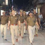 पुलिस अधीक्षक द्वारा थाना सम्भल का औचक निरीक्षण कर सम्भल सदर कोतवाली क्षेत्र में शांति व कानून व्यवस्था के दृष्टिगत की गयी पैदल गस्त