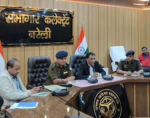 वेंकट हॉल संचालकों से एडीएम सिटी की दो टूक, बारात की वजह से लगा जाम,तो होंगी कार्यबाही..