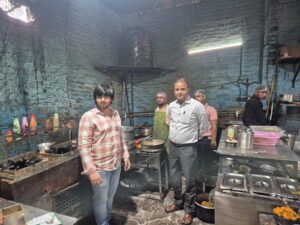 घरेलू गैस सिलेंडरों का पर्याप्त स्टॉक,अवैध जमाखोरी रोकने के लिए चलाया सघन चेकिंग अभियान