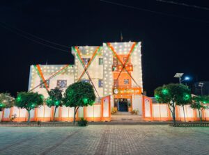 47वें स्थापना दिवस की पूर्व संध्या पर भाजपा कार्यालय बना आकर्षण का केंद्र