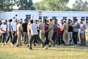 पुलिस परेड मैदान मे हुआ बलबा ड्रिल/ दंगा नियंत्रण अभ्यास