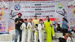 यूपी स्टेट ताइक्वांडो चैंपियनशिप: बदायूं के खिलाड़ियों ने गाड़े सफलता के झंडे, झटके 14 पदक