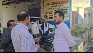 जलभराव से बेहाल सहसवान का मुख्य मार्ग, लोगों में आक्रोश