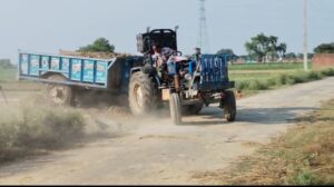 खनन विभाग और पुलिस की मिलीभगत से परमीशन के नाम पर बदसूरत हो रहा खनन का अवैध धंधाकुंवर गांव में चल रहे दर्जनों ट्रेक्टर ट्राली मलाई खा रहा खनन विभाग का प्राइवेट बाबू और थाने का ड्राइवर
