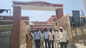 होली चौक और रास्ता व सती मठ की भूमि पर अवैध कब्जे के प्रयास को लेकर मोहल्ला वासियों में आक्रोश, पैमाइश की मांग