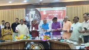बरेली: आज से शुरू हुई ‘स्व गणना’,कलेक्ट्रेट में सेल्फी प्वाइंट से दिया गया डिजिटल संदेश, वन मंत्री अरुण सक्सेना समेत कई जनप्रतिनिधि हुए शामिल..
