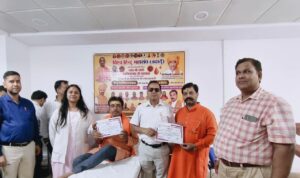 राजकीय मेडिकल कालेज, बदायूँ में स्वैच्छिक रक्तदान शिविर का आयोजन
