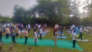 अंतर्राष्ट्रीय योग दिवस के अवसर पर क्लासिक कॉलेज ऑफ लॉ, बरेली में एक दिवसीय NSS शिविर का आयोजन
