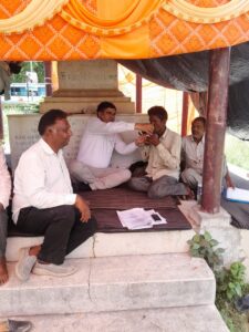 96 बीघा निजी तालाब को लेकर भूख हड़ताल पर बैठे रामबाबू कश्यप ने चौथे दिन तोड़ा अनशन, हक मिलने तक धरना रहेगा जारी