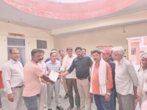 अधिशासी अधिकारी का पद रिक्त होने से सफाई कर्मचारियों को नहीं मिला वेतन, भुखमरी की कगार पर परिवार