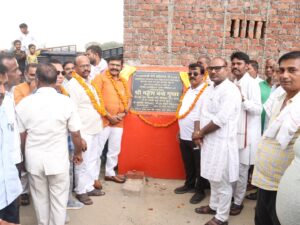 गड्ढा मुक्तिकरण योजना के तहत बदायूं में विकास को नई गति — शहर विधायक महेश चंद्र गुप्ता ने किया 54 लाख रूपये के लोकार्पण
