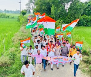 तिरंगे के सम्मान में उमड़ा जनसैलाब, भारत माता के जयघोष से गूंजा बदायूँ