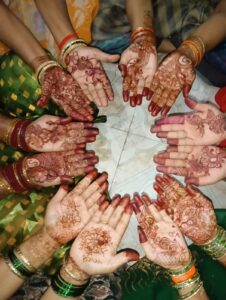 महिलाओं ने जमकर मनाया हरियाली तीज का त्यौहार, झूलों और लोकगीतों से गूंज उठे आंगन
