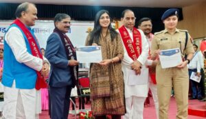 सीडीओ देवयानी के प्रयासों से एचपीवी टीकाकरण में बरेली प्रदेश में अव्वल, 25,053 किशोरियों को लगा सर्वाइकल कैंसर से बचाव का टीका..