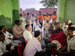 बिसौली विधानसभा में पूर्व एमएलसी जितेंद्र यादव ने फिर दिया मानवता का परिचय, सड़क हादसे में मृत युवक के परिवार को दी 50 हजार की मदद