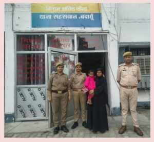 पुलिस को मिली बड़ी सफलता: 2 घंटे में खोई हुई 3 साल की मासूम आयरा को मां से मिलाया